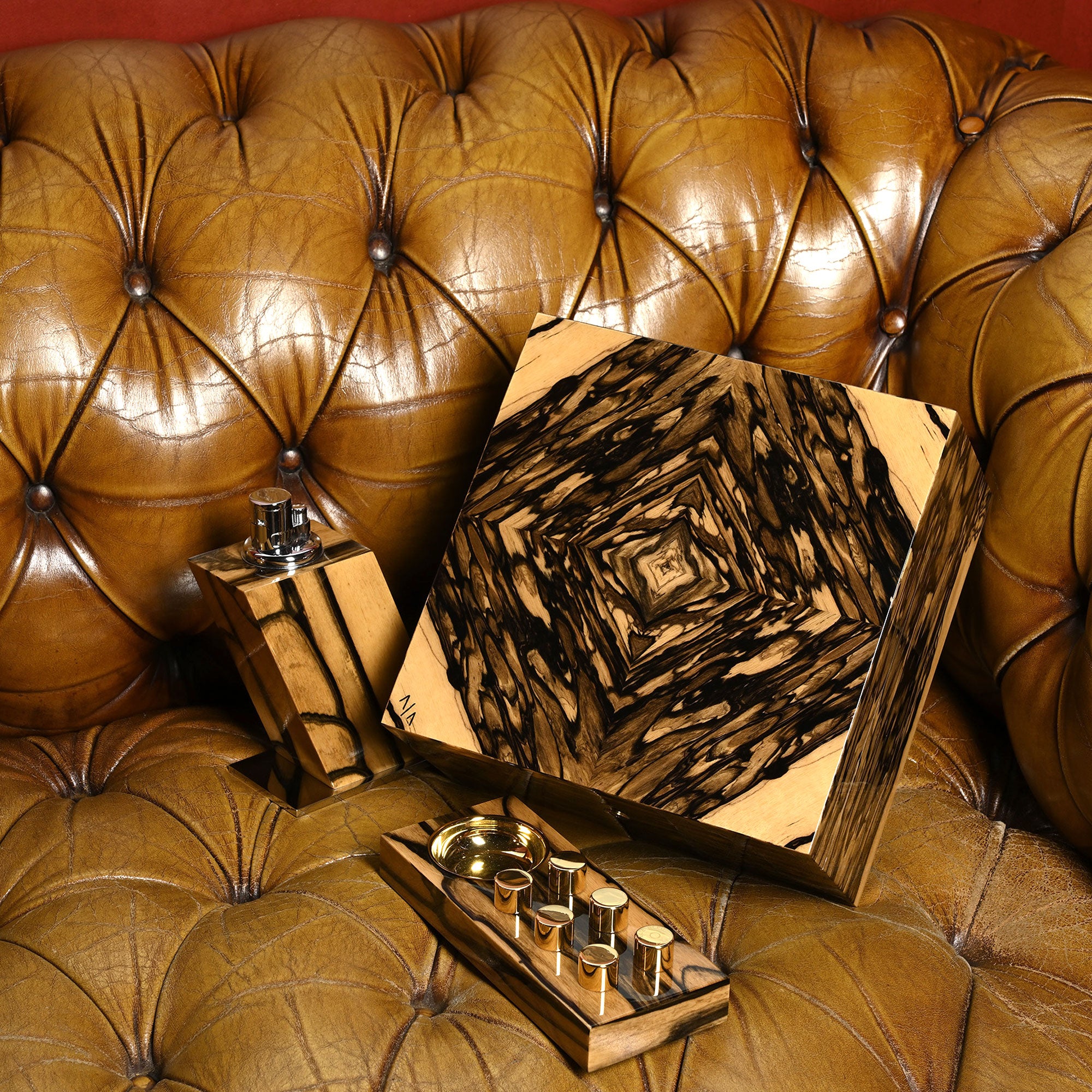 elie-bleu-royal-ebony-humidor-75-zigarren-ebenholz image 4