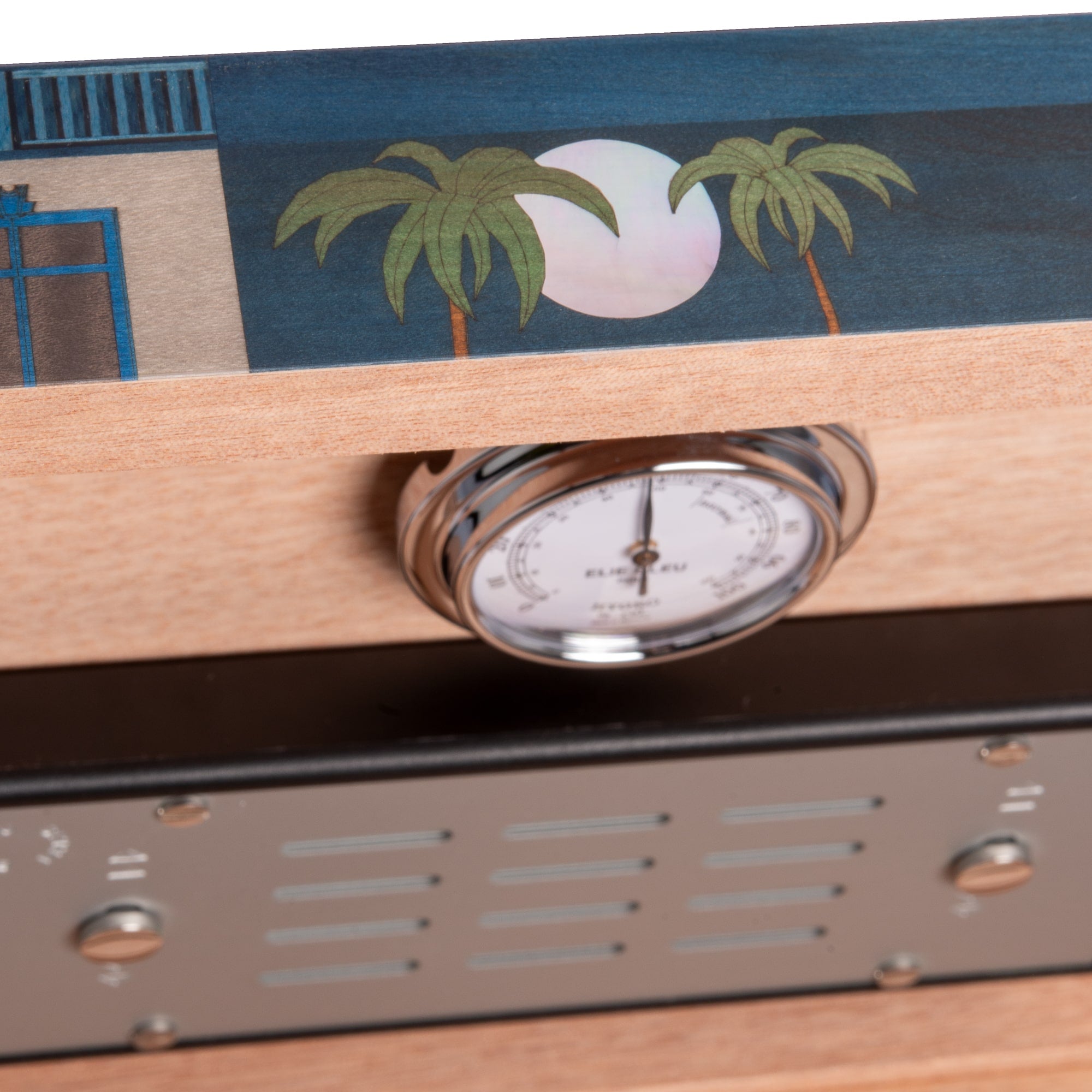 elie-bleu-casa-cubana-humidor-75-zigarren-le-parisien image 4