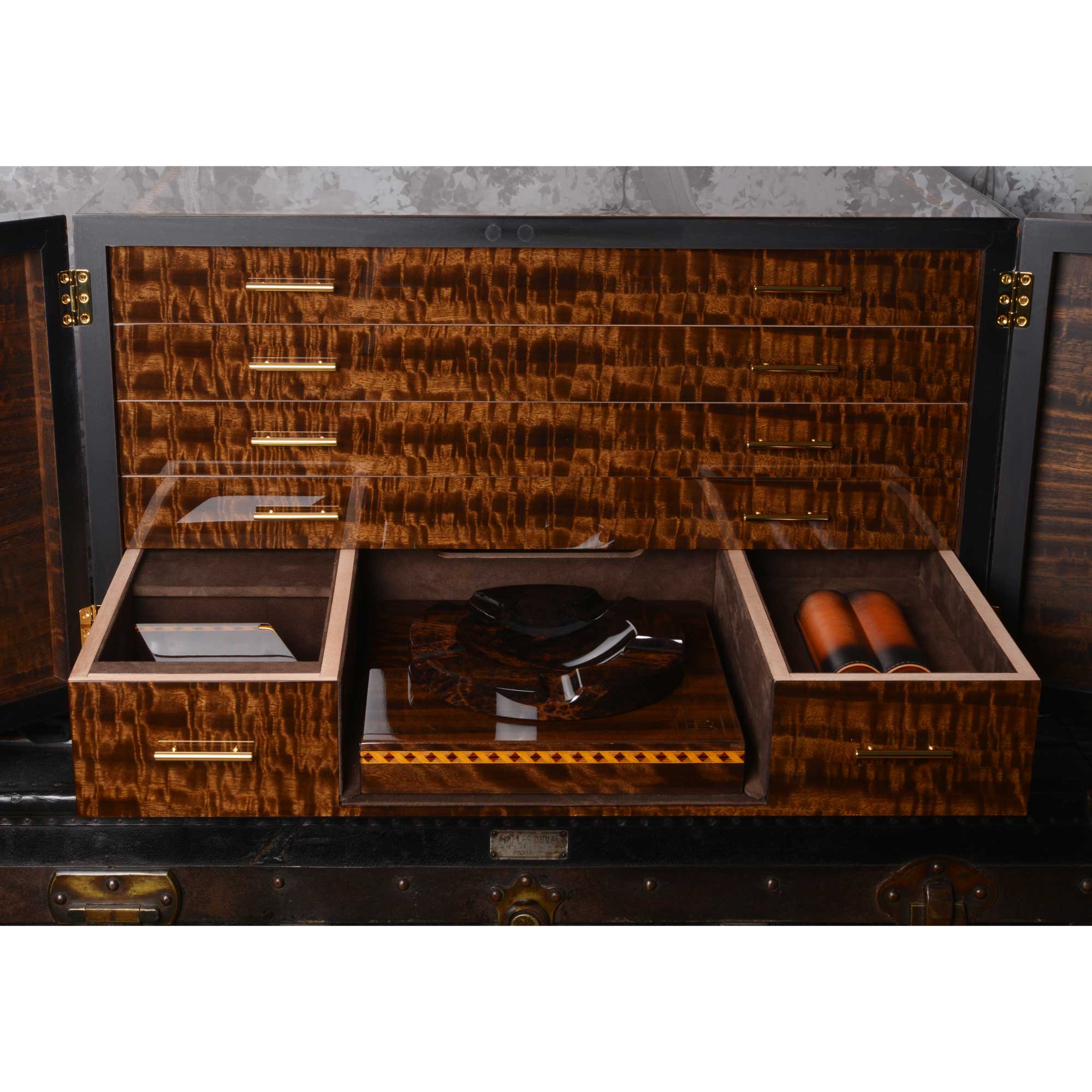 elie-bleu-45th-anniversary-cabinet-humidor-350-zigarren-eukalyptus image 4