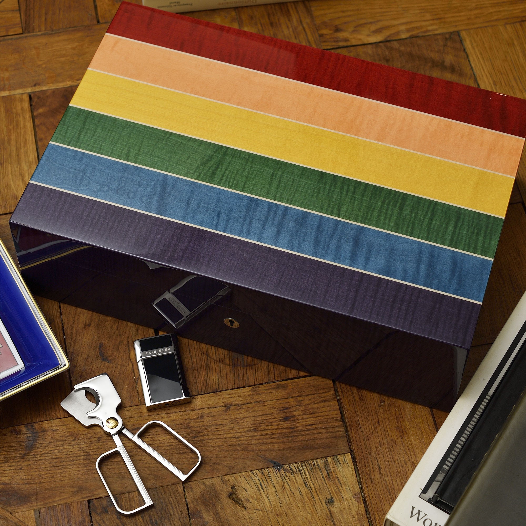 elie-bleu-humidor-boxes-rainbow-stripes-humidor-110-zigarren-sycomore image 4