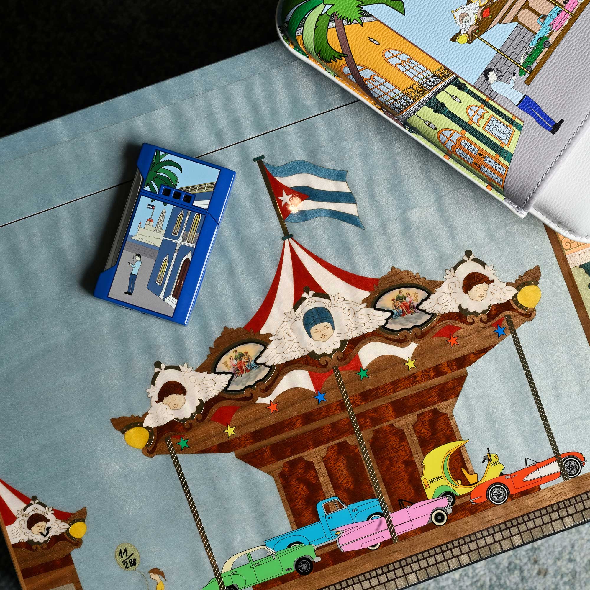 elie-bleu-plano-carousel-taschenfeuerzeug-karussell-motiv image 2