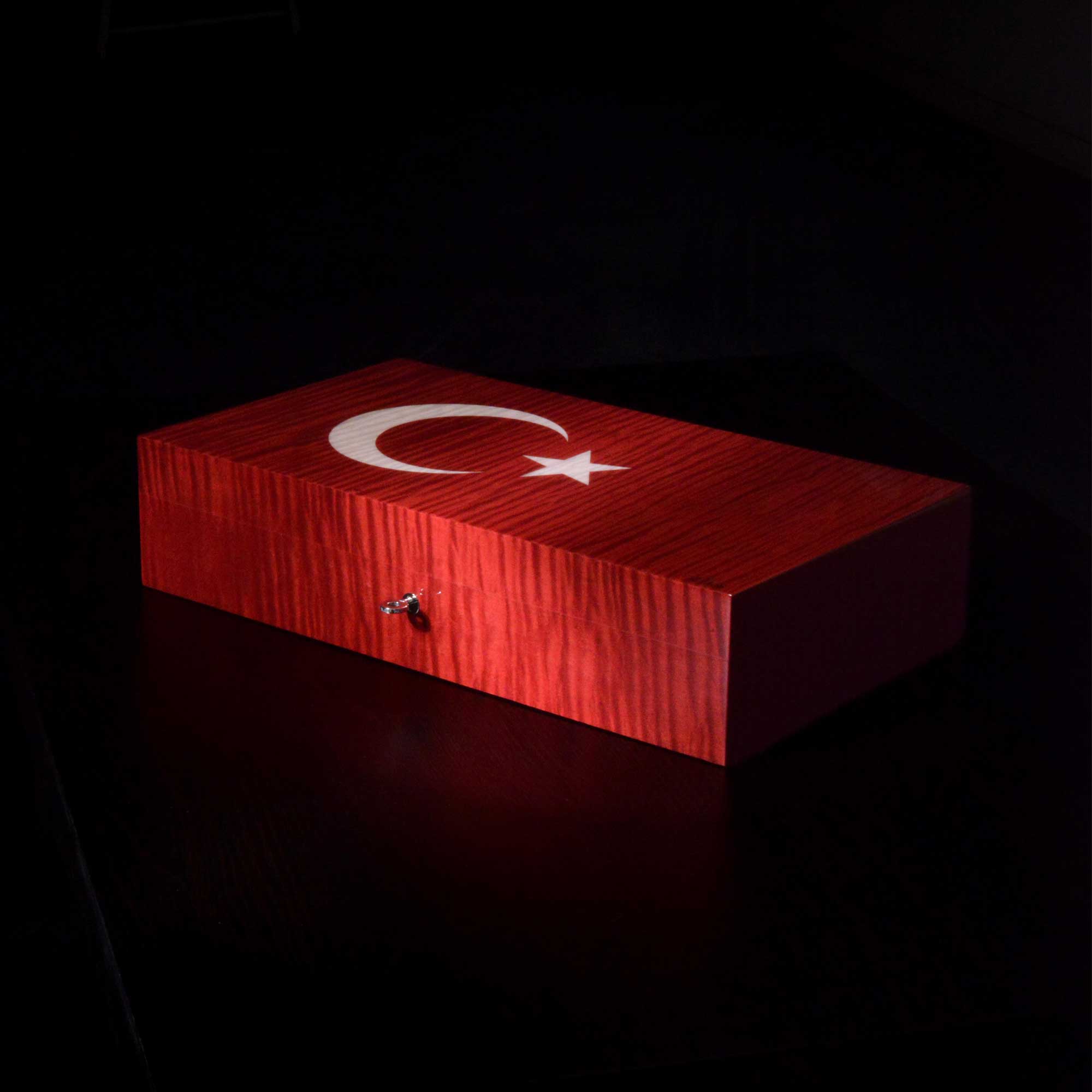 elie-bleu-turkish-flag-humidor-110-zigarren-sycomore image 4