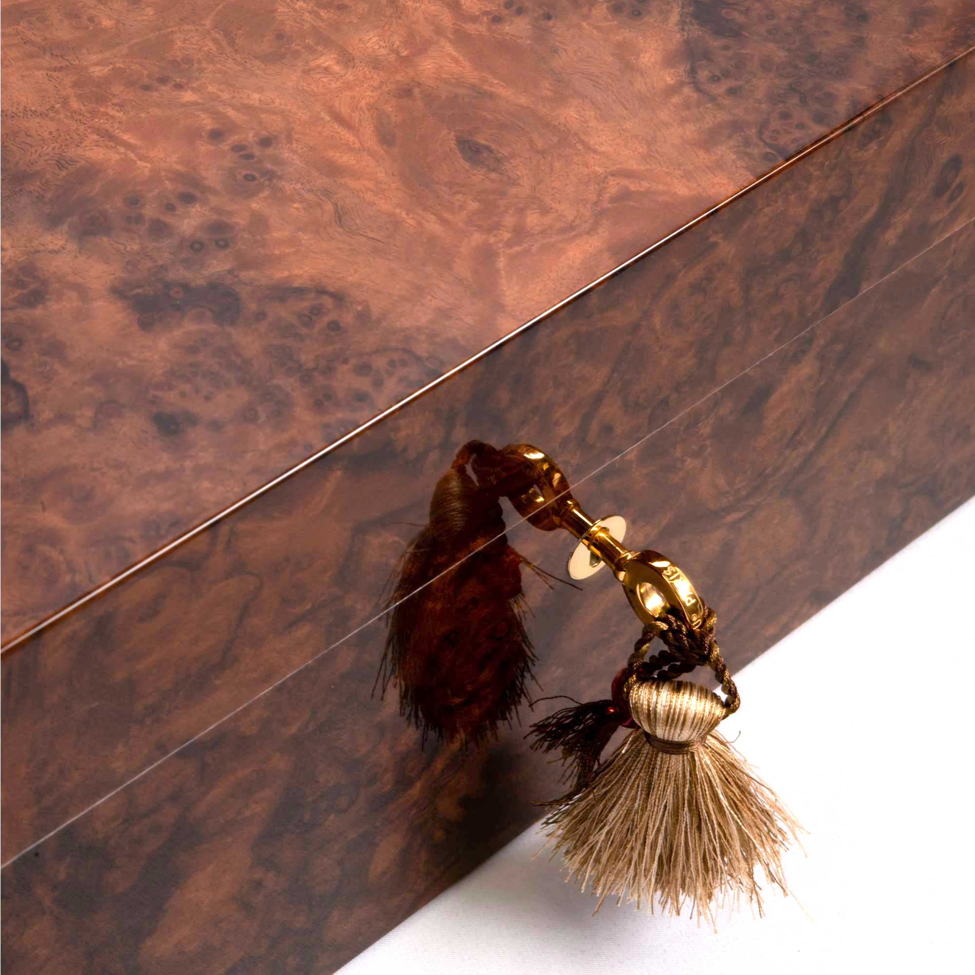 elie-bleu-walnut-burl-humidor-f-r-250-zigarren-maserholz image 2