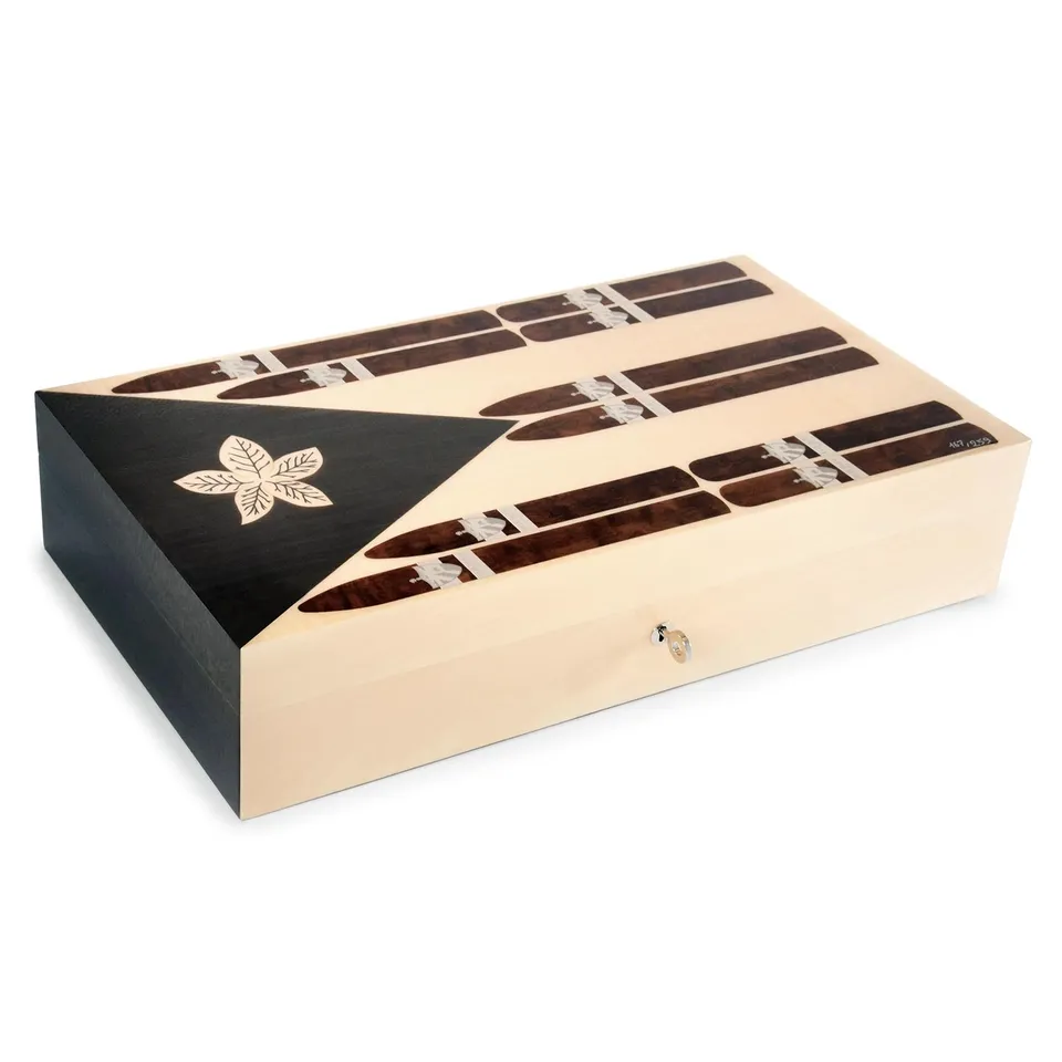 elie-bleu-cuban-flag-humidor-110-zigarren-flagge image 1