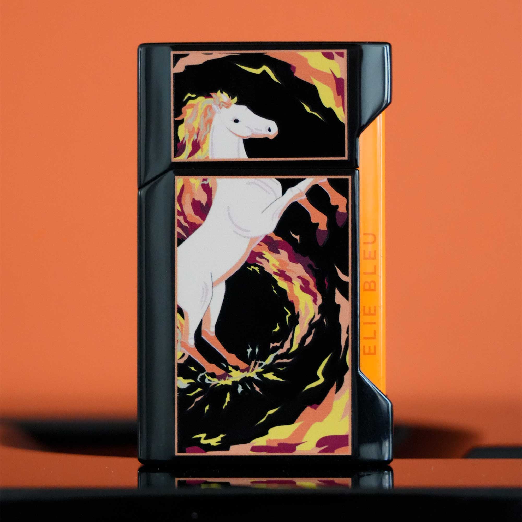 elie-bleu-plano-fire-horse-taschenfeuerzeug image 3