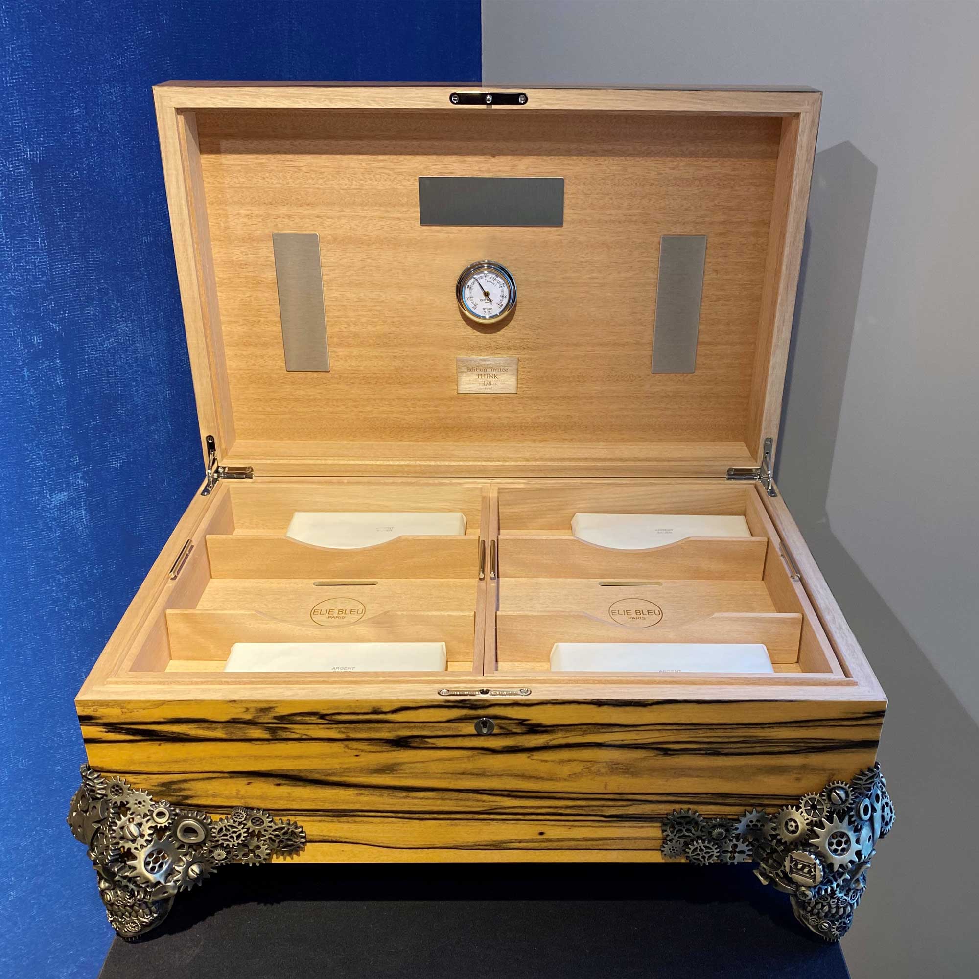 elie-bleu-think-humidor-500-zigarren-royal-ebony image 4