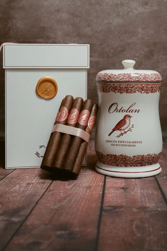 el-titan-de-bronze-martello-ortolan-zigarre-limited-edition-toro-habano image 1